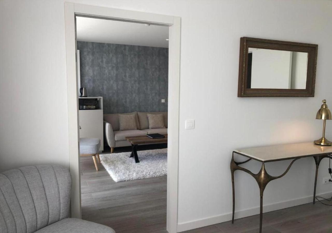 Acropolis - Luxury Appartments I Hotelservice And Parking มิดเดิลแกร์เกอ ภายนอก รูปภาพ
