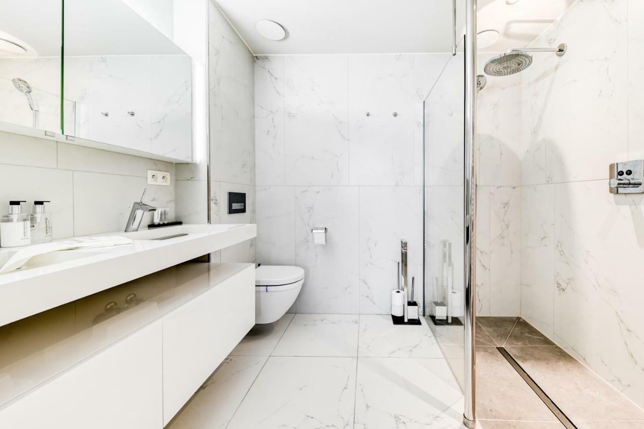 Acropolis - Luxury Appartments I Hotelservice And Parking มิดเดิลแกร์เกอ ภายนอก รูปภาพ