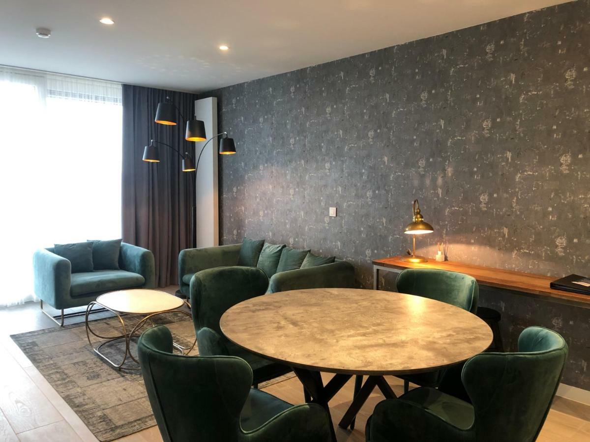 Acropolis - Luxury Appartments I Hotelservice And Parking มิดเดิลแกร์เกอ ภายนอก รูปภาพ